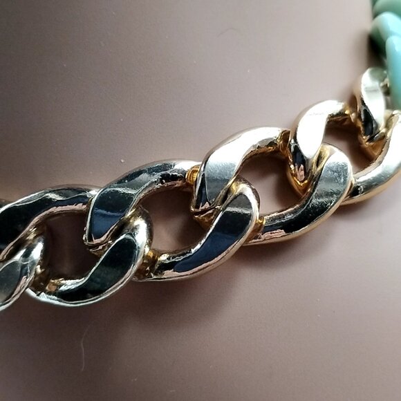 Mint Green Chunky Curb Link Gold Tone Statement Necklace - Picture 14 of 16